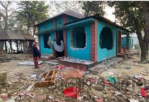 সিরাজদিখানে পূর্বশত্রুতার জেরে বাড়িঘরে হামলা-ভাঙচুর,আহত ২