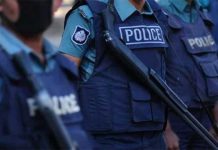 পিস্তল দিয়ে নিজের বুকে গুলি চালালেন পুলিশ কনস্টেবল