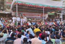 বিএনপির অনশনঃ খালেদা জিয়ার বিদেশে চিকিৎসার দাবিতে