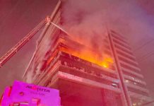 উত্তরায় সাইদ গ্রান্ড সেন্টারে আগুন নিয়ন্ত্রণে ফায়ার সার্ভিসের ২৪ ইউনিট