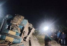 ভৈরবে ট্রেন দুর্ঘটনা, আহত ৩ জন ঢামেকে চিকিৎসাধীন