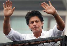 বলিউডে নতুন রেকর্ড গড়লেন শাহরুখ