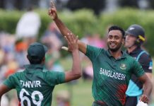 সিরিজসেরার পুরস্কার উঠল শরিফুলের হাতে