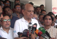 কর্মস্থলে না থাকা চিকিৎসকদের হুঁশিয়ারি স্বাস্থ্যমন্ত্রীর