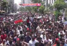 নয়াপল্টনে নেতাকর্মীদের ঢল