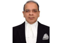 ছাত্র -জনতার দাবির মুখে সৈয়দ রেফাতকেই প্রধান বিচারপতি করা হলো