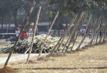 হঠাৎ বন্ধ বইমেলার কাজ