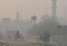 ঢাকায় শীতের আমেজ, তেঁতুলিয়ায় তাপমাত্রা ১৪.৭ ডিগ্রি