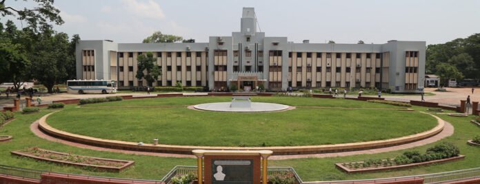 RU-Administration-Building