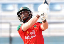 রেকর্ড গড়া সেঞ্চুরিতে হাবিবুর এখন ৫০ লাখ টাকার খেলোয়াড়