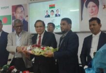 বিএনপিতে যোগ দিলেন রেজা কিবরিয়া