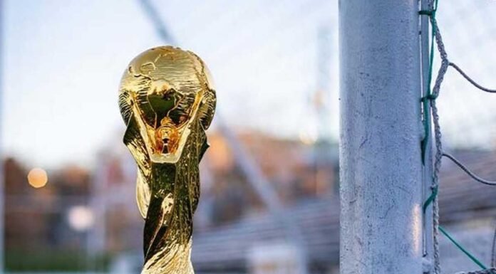 বাংলাদেশে পৌঁছেছে ফিফা বিশ্বকাপের মূল ট্রফি
