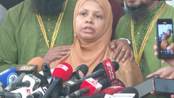 961de2ca8841ded37973ac2b1d8998310eff25ea472c5e57