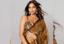 চোখে অশ্রু সুহানার