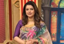 পুলিশকে শবনম ফারিয়ার প্রশ্ন ‘গায়ে হাত তুলবেন কেন’