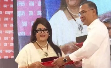 রাষ্ট্রীয় সম্মাননা ‘একুশে পদক পেলেন ফরিদা আক্তার ববিতা